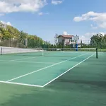 Joivy Superb With Tennis Court, Garden And Bbq Area Villa Valle (Piacenza, Emilia-Romagna)