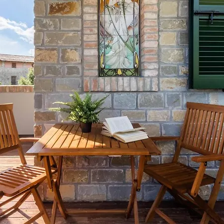 Joivy Superb With Tennis Court, Garden And Bbq Area *