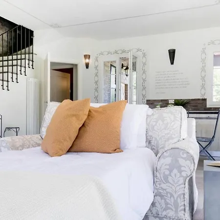 Joivy Superb With Tennis Court, Garden And Bbq Area Valle (Piacenza, Emilia-Romagna)