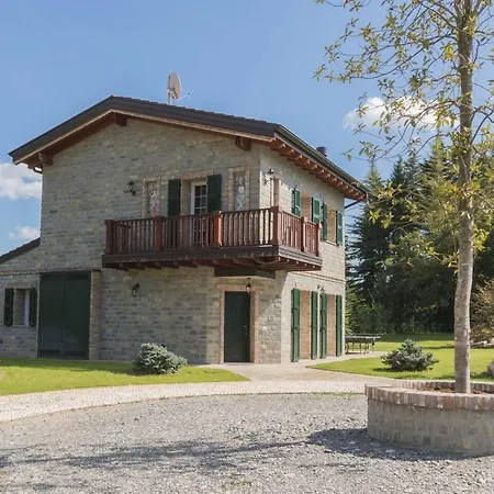 Joivy Superb With Tennis Court, Garden And Bbq Area Valle (Piacenza, Emilia-Romagna)