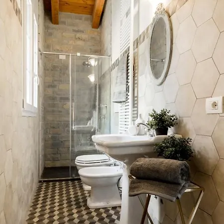 Villa Joivy Superb With Tennis Court, Garden And Bbq Area *