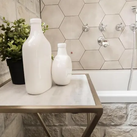 Villa Joivy Superb With Tennis Court, Garden And Bbq Area *