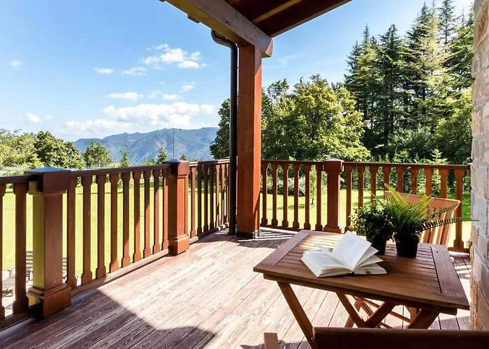 Joivy Superb With Tennis Court, Garden And Bbq Area *