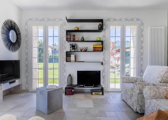 Joivy Superb With Tennis Court, Garden And Bbq Area Вилла *