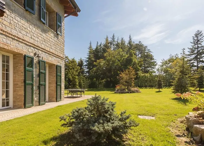 Joivy Superb With Tennis Court, Garden And Bbq Area Вилла *