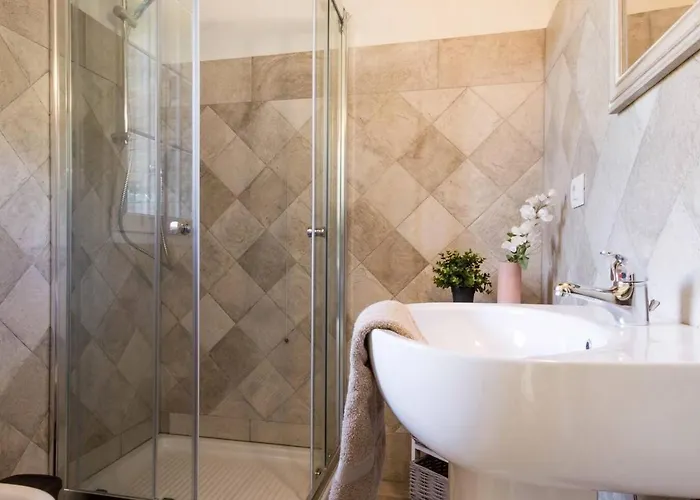 Вилла Joivy Superb With Tennis Court, Garden And Bbq Area *