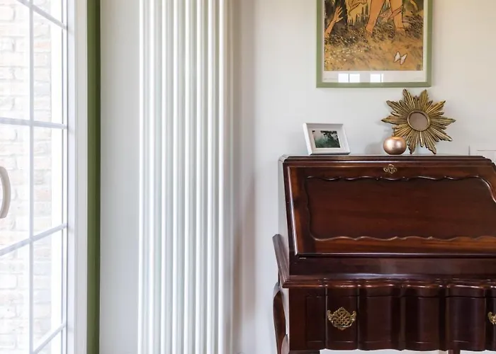 Joivy Superb With Tennis Court, Garden And Bbq Area *