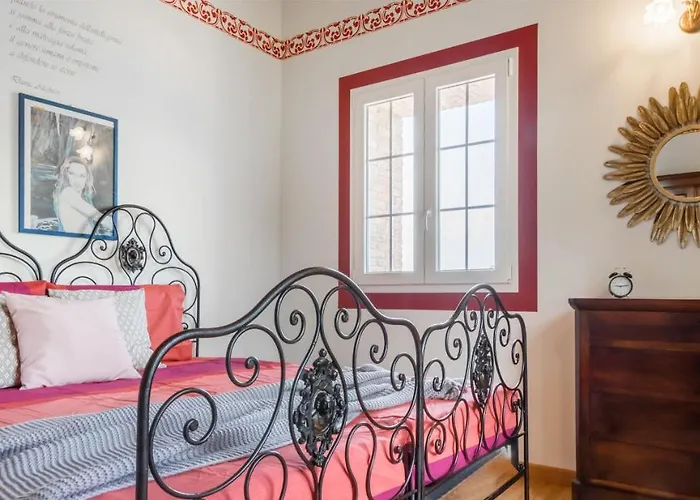 Joivy Superb With Tennis Court, Garden And Bbq Area Вилла