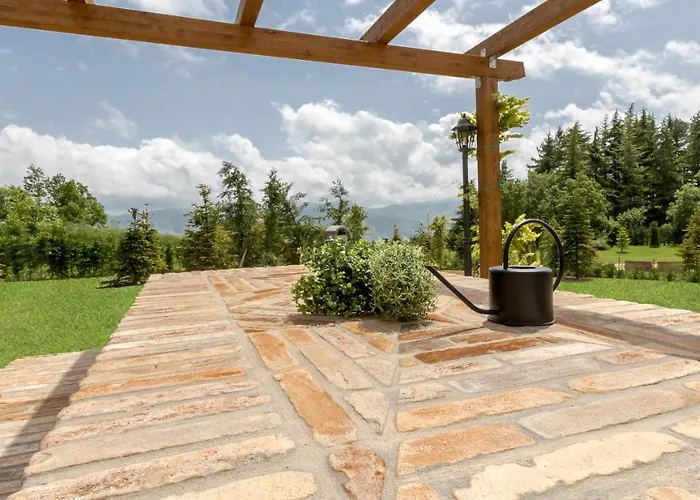 Joivy Superb With Tennis Court, Garden And Bbq Area Вилла *