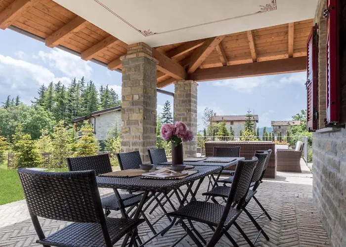 Вилла Joivy Superb With Tennis Court, Garden And Bbq Area