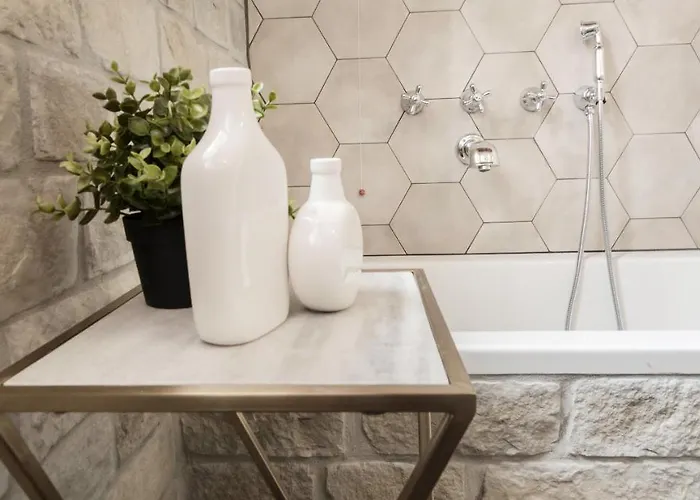 Вилла Joivy Superb With Tennis Court, Garden And Bbq Area *