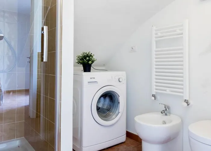 Вилла Joivy Superb With Tennis Court, Garden And Bbq Area Valle (Piacenza, Emilia-Romagna)