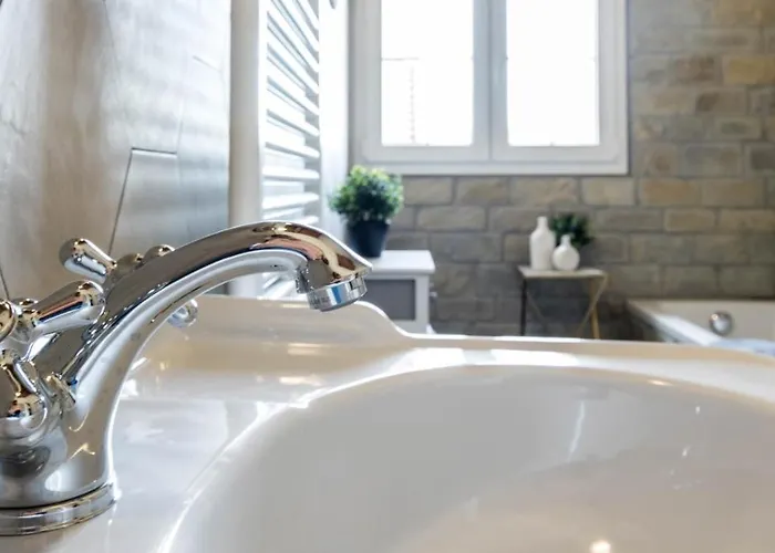 Joivy Superb With Tennis Court, Garden And Bbq Area Вилла