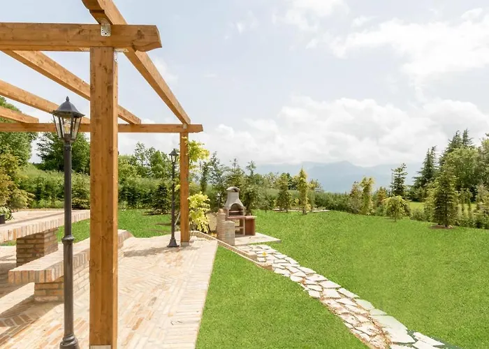 Вилла Joivy Superb With Tennis Court, Garden And Bbq Area *