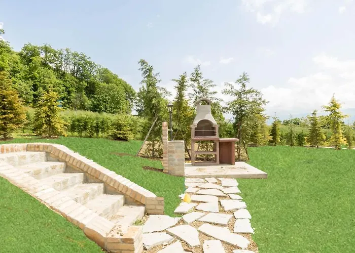 Вилла Joivy Superb With Tennis Court, Garden And Bbq Area *