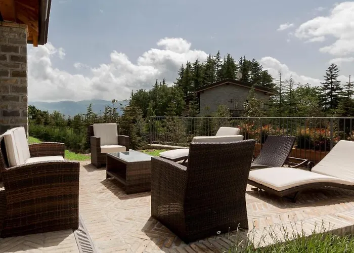 Joivy Superb With Tennis Court, Garden And Bbq Area *